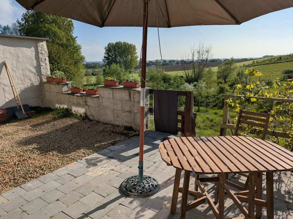Terrasse - Maison Rénovée avec Vue Panoramique à Vollezele