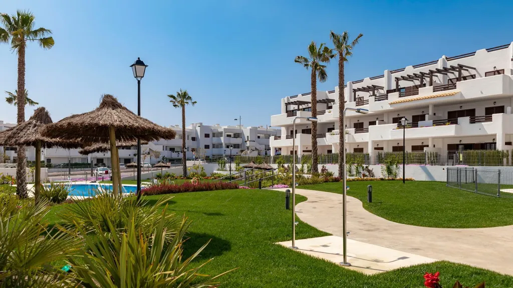 Jardin - Apartment with Pool in San Juan de los Terreros