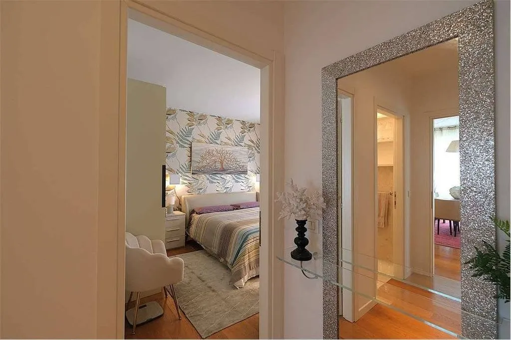 Esik - Luxury Penthouse with Sea View in Jesolo