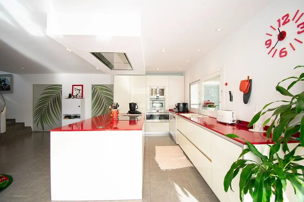 Kitchen - Luxury Villa with Pool in El Toro