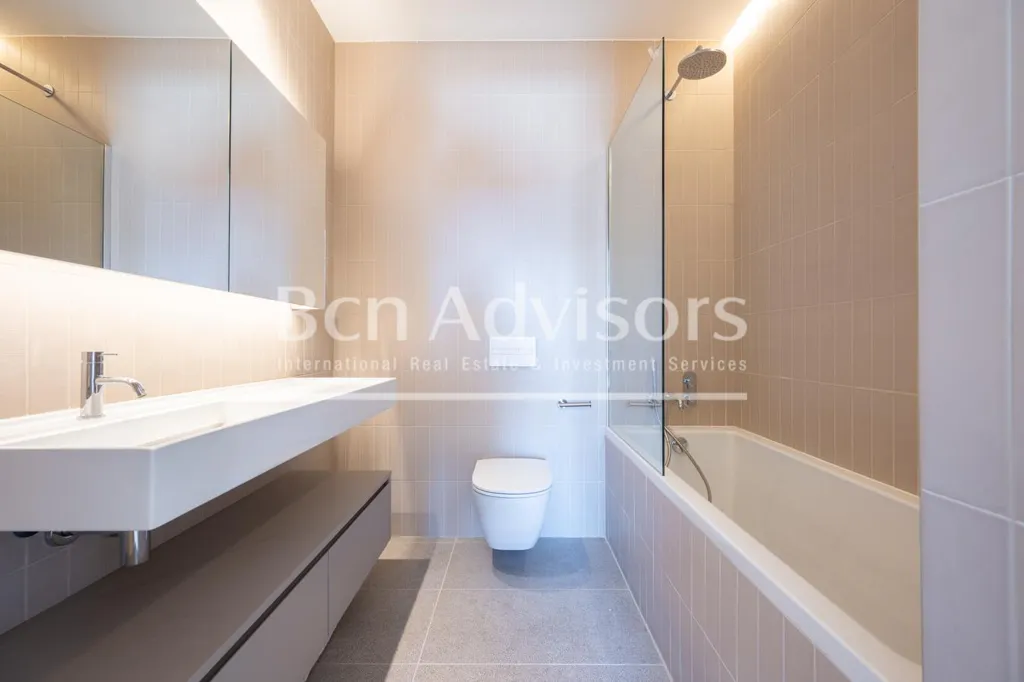 Vannitoad - Duplex Penthouse with Terraces in Dreta de l'Eixample