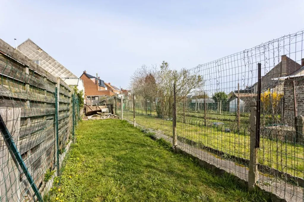 Jardin - Maison Mitoyenne avec Terrasse à Ronse