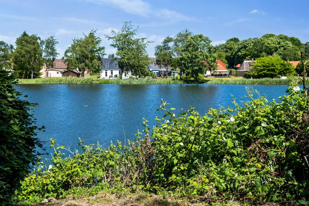 Year-Round Plot with 5G Coverage in Sakskøbing