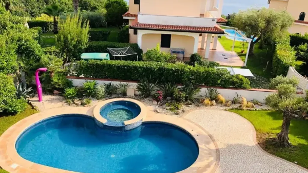 Rustic Villa with Sea View in Diamante