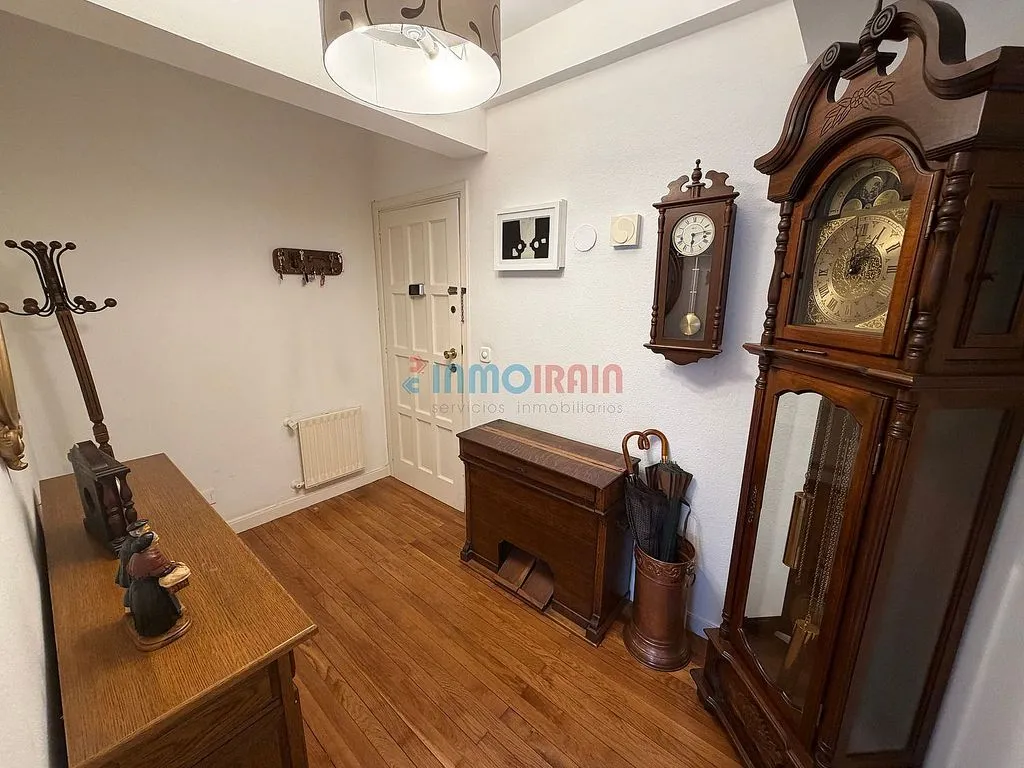 Entrée - Apartment with Balcony in Ordizia