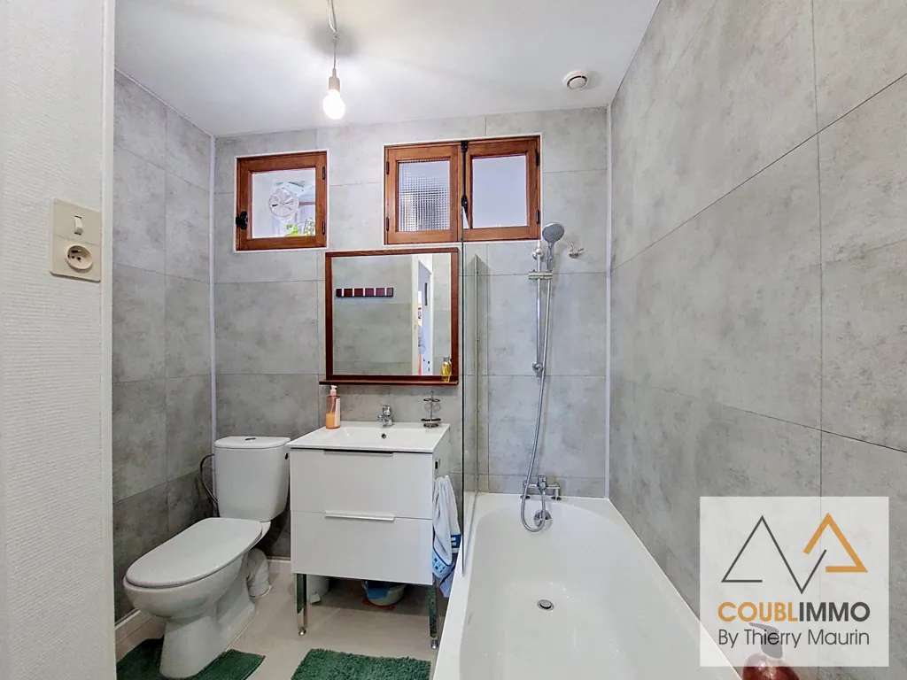 Bagni - House with Dominant View in Coublevie