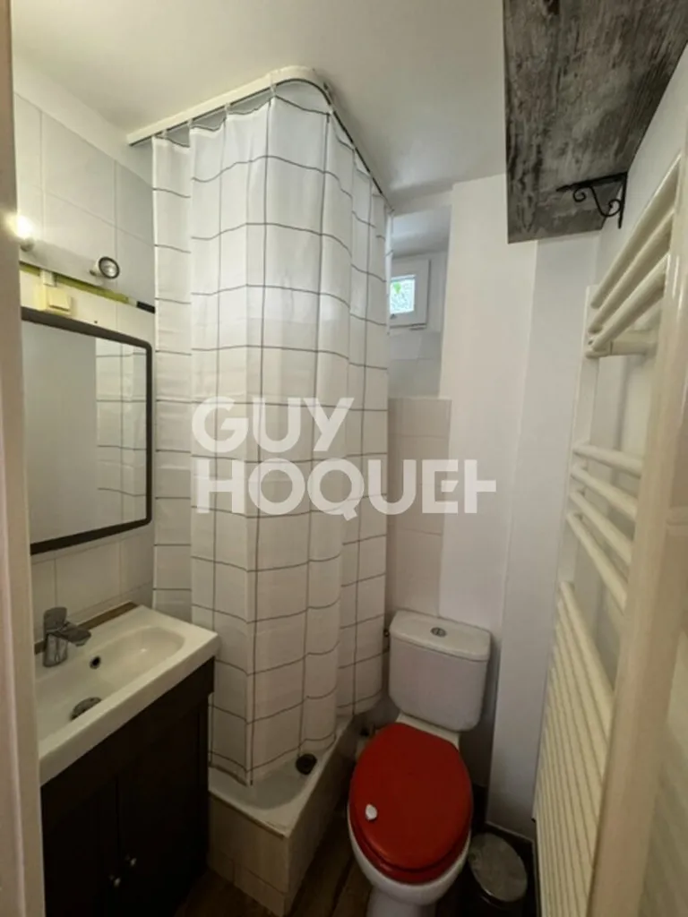 Vannitoad - Renovated 2-Bed Flat in Malakoff