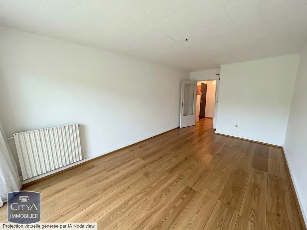 Pièces - Appartement T4 avec Balcon à Maromme