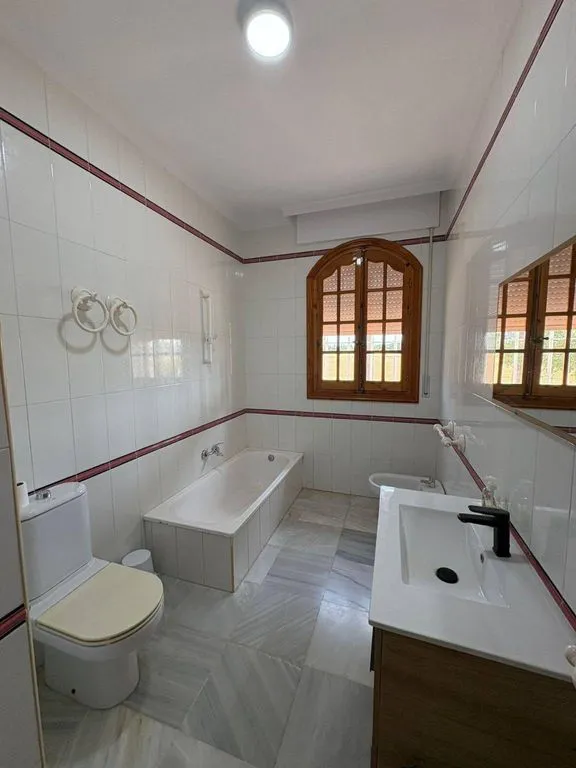 Vannitoad - Detached House with Pool in Chiclana de la Frontera