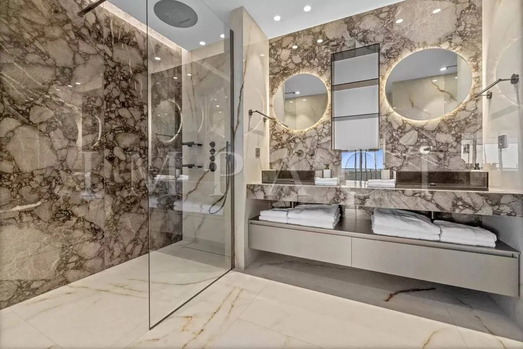 Salles de bain - Appartement de luxe avec terrasse à Cannes