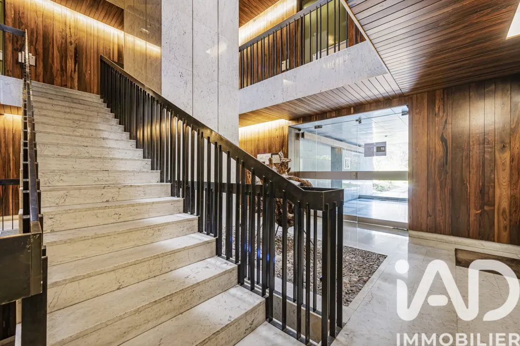 Esik - Bright T2 with Balcony in Boulogne-Billancourt