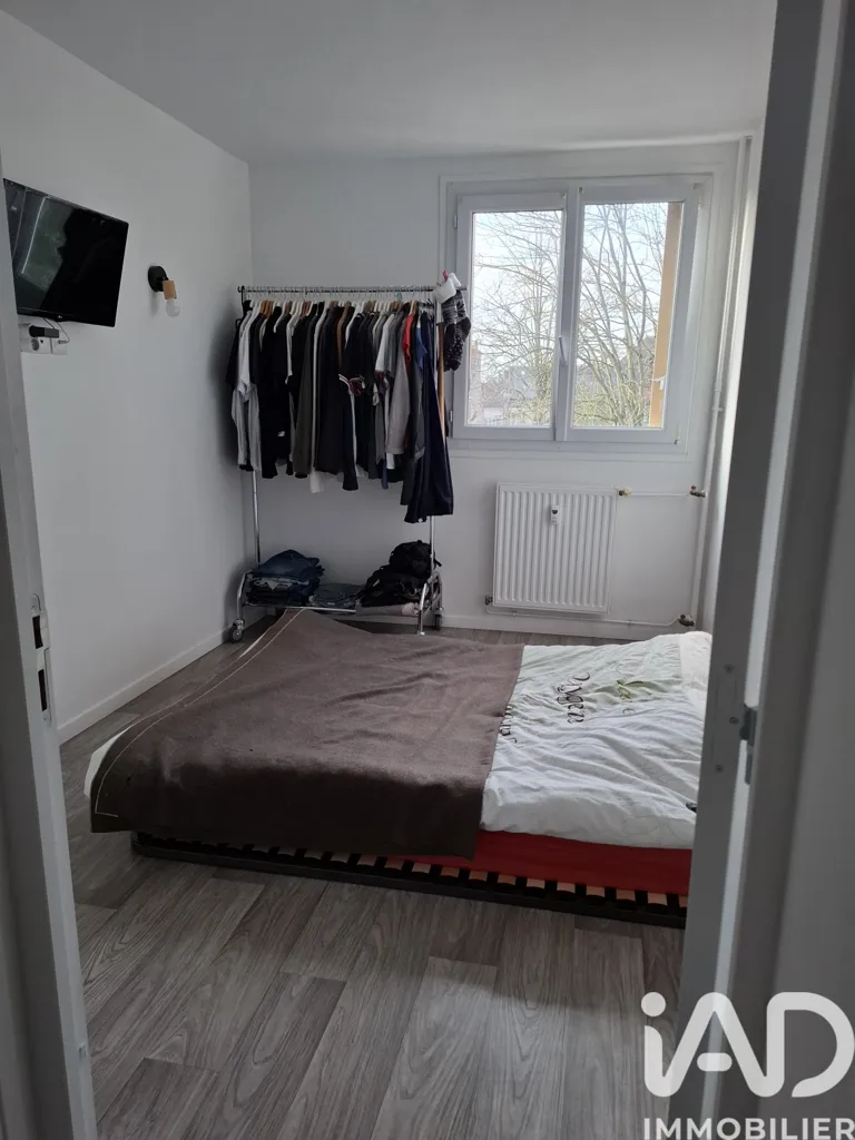 Chambres - Appartement T2 Rénové dans Résidence Calme à Beauvais