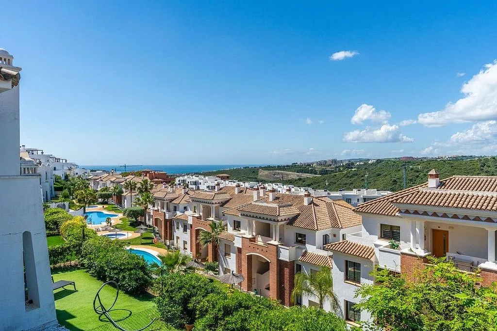Rõdu - Apartment with Pool and Terrace in Casares