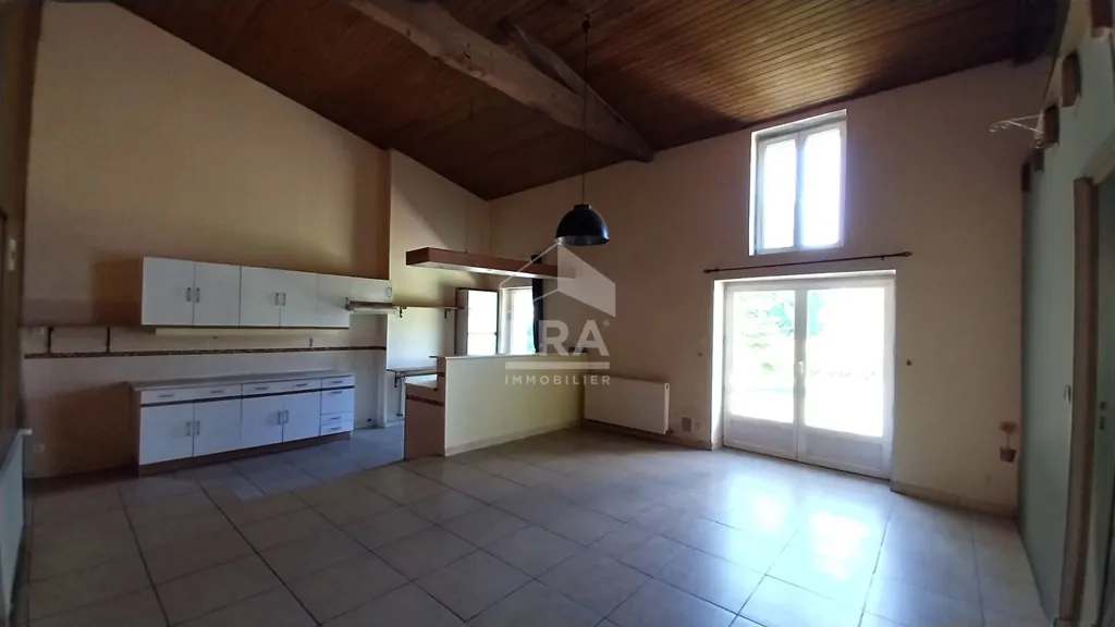 Cuisine - Maison en Pierre avec Jardin près du Centre