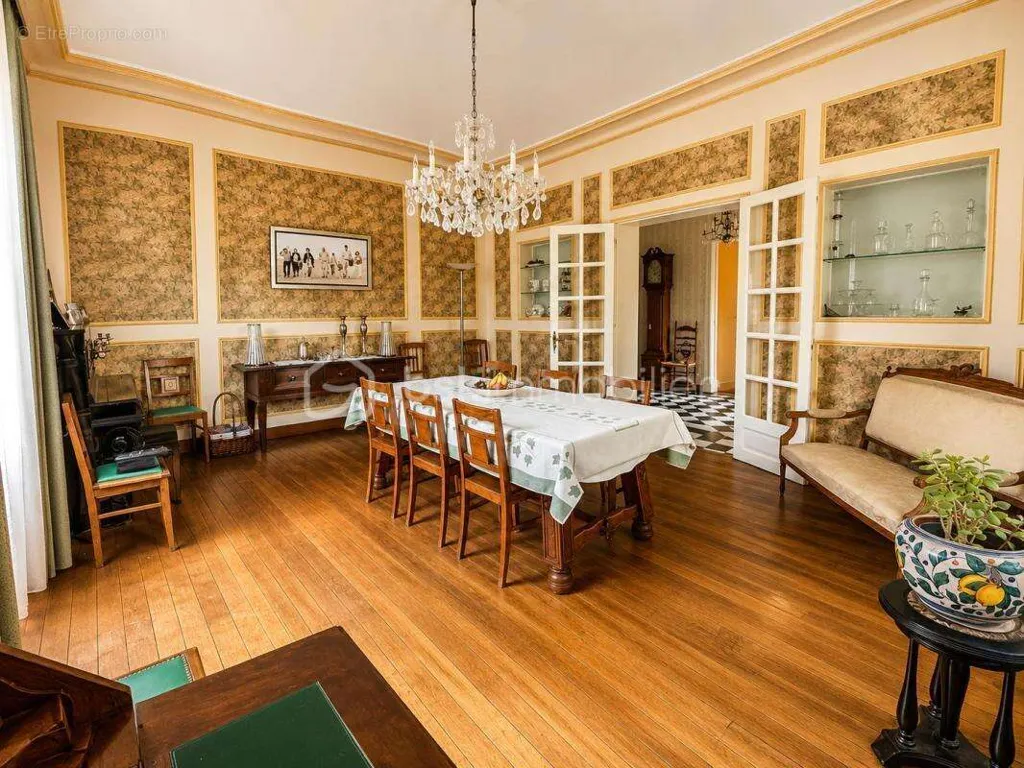 Salle à manger - Maison de Maître avec Piscine et Parc à Écueillé