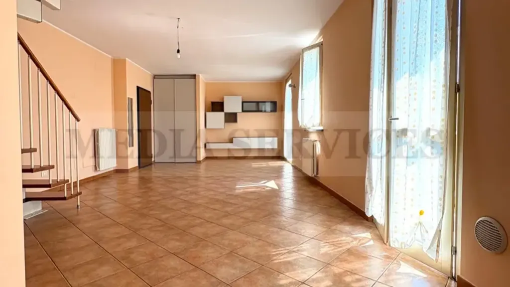 Entrée - Prestigious Apartment with Balcony in Garlasco