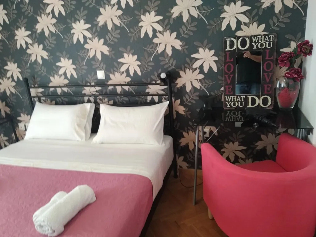 Bedrooms - Renovated Flat with Balcony in Exarchia, Athens