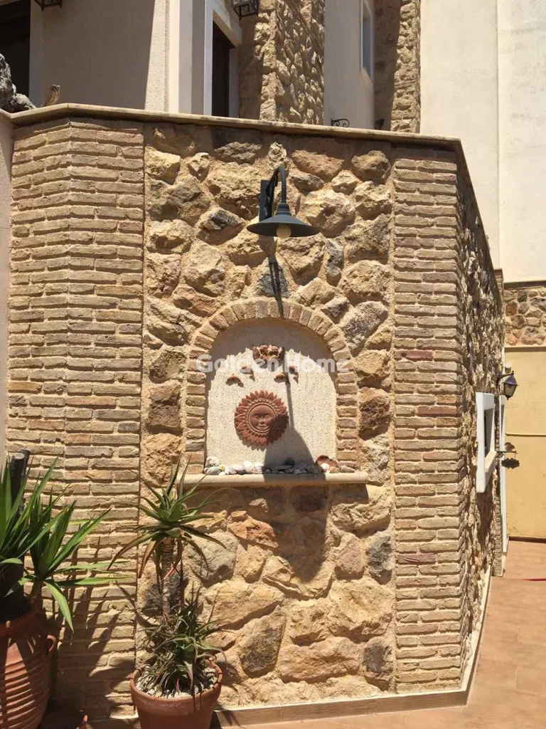 Maison 3 pièces à GR