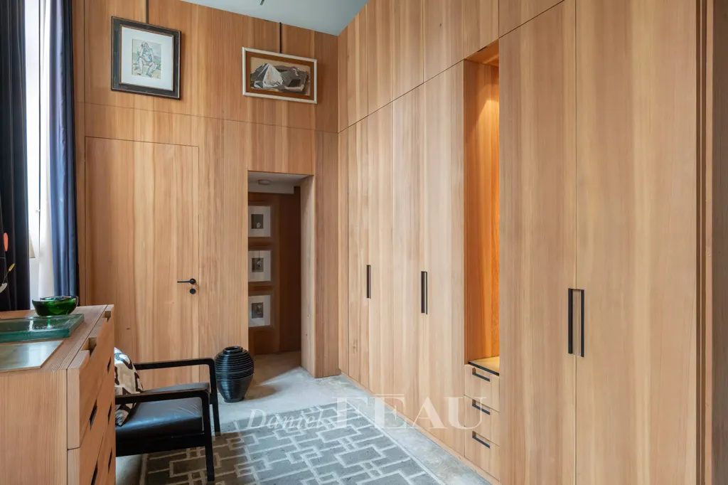Appartement 7 pièces à Paris 7ème