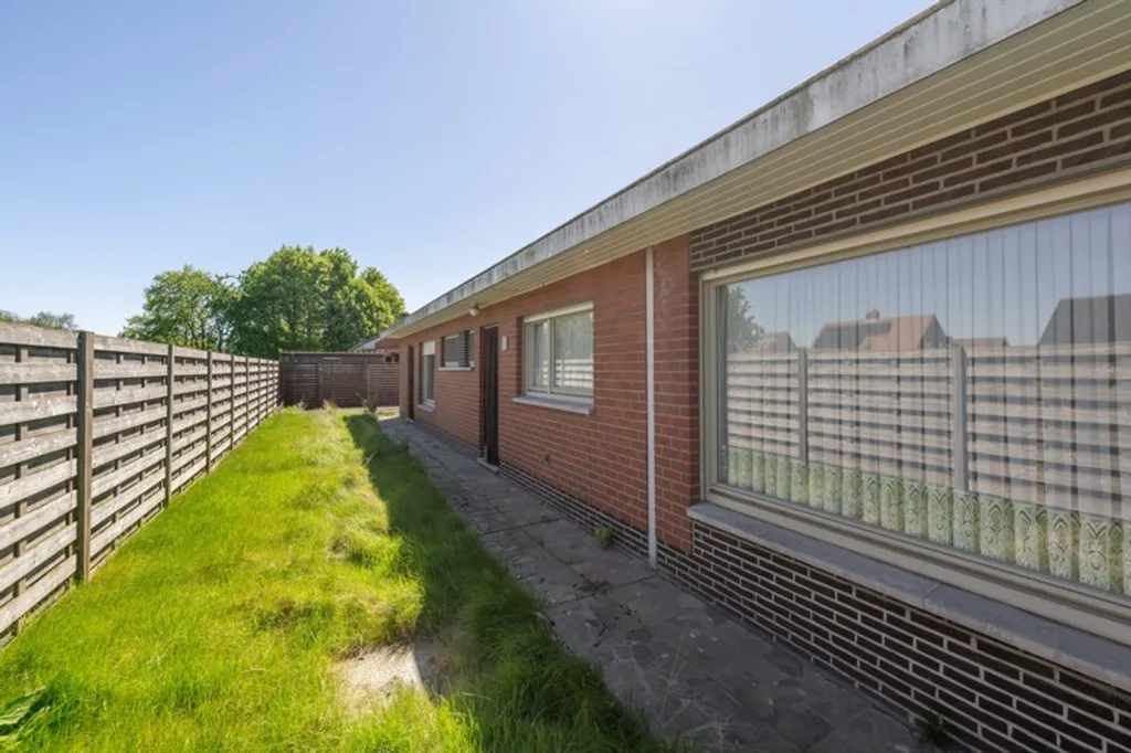 Jardin - Bungalow à rénover avec jardin à Wakken