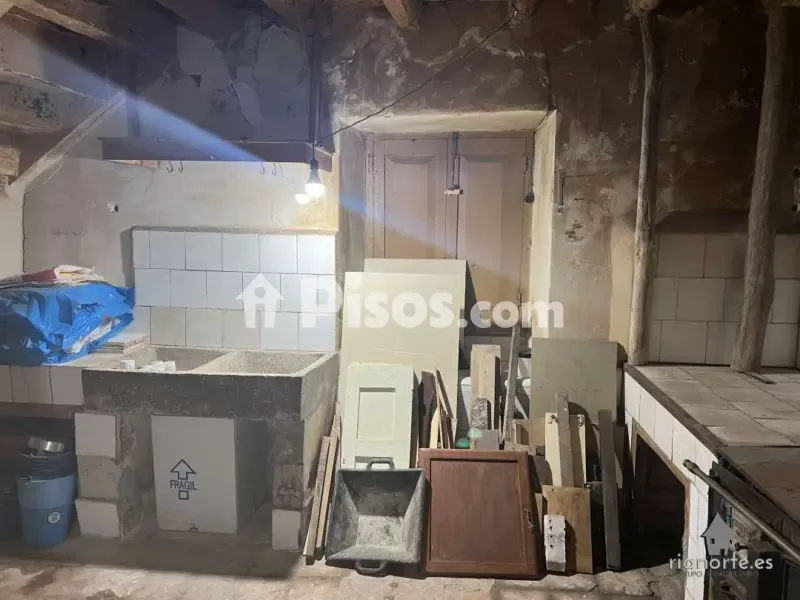 Köök - 6 magamistoaga maja asukohas ES