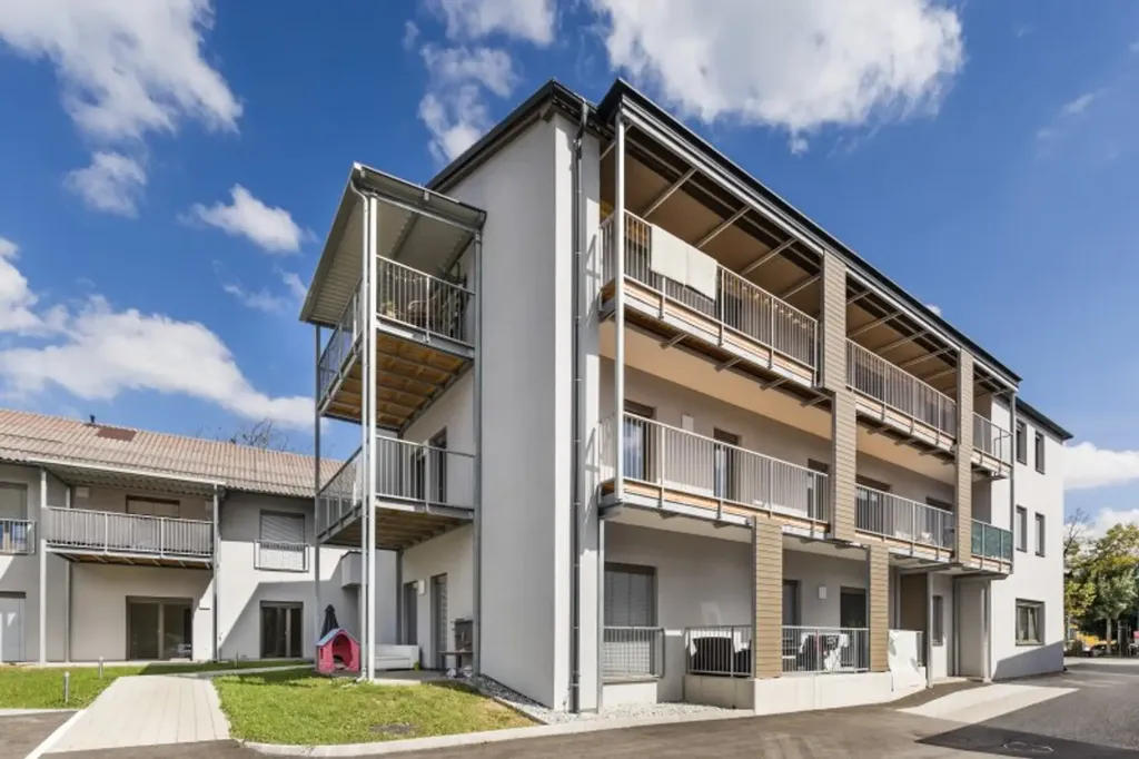 Exterior - Ground Floor Apartment with West View in Miesenbach