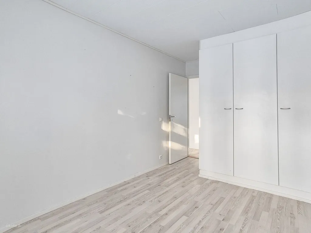 Pièces - Spacious Apartment with Garden in Hollola