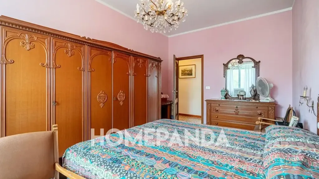 Magamistoad - Apartment with Dual Balconies in Turin
