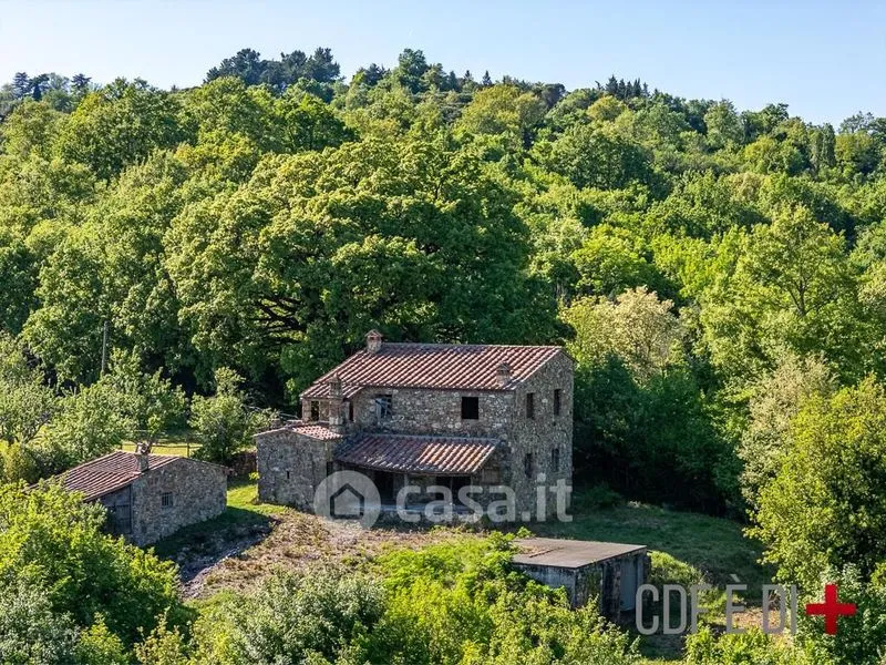 Vista aerea - Rustic Casale to Complete in Montieri