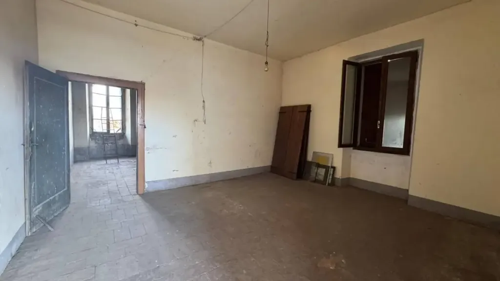 Pièces - Rustic Property with Garden in Cazzago San Martino
