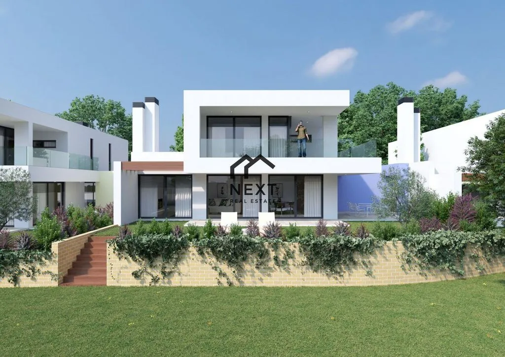 Luxury Villa with Pool in Murches, Cascais