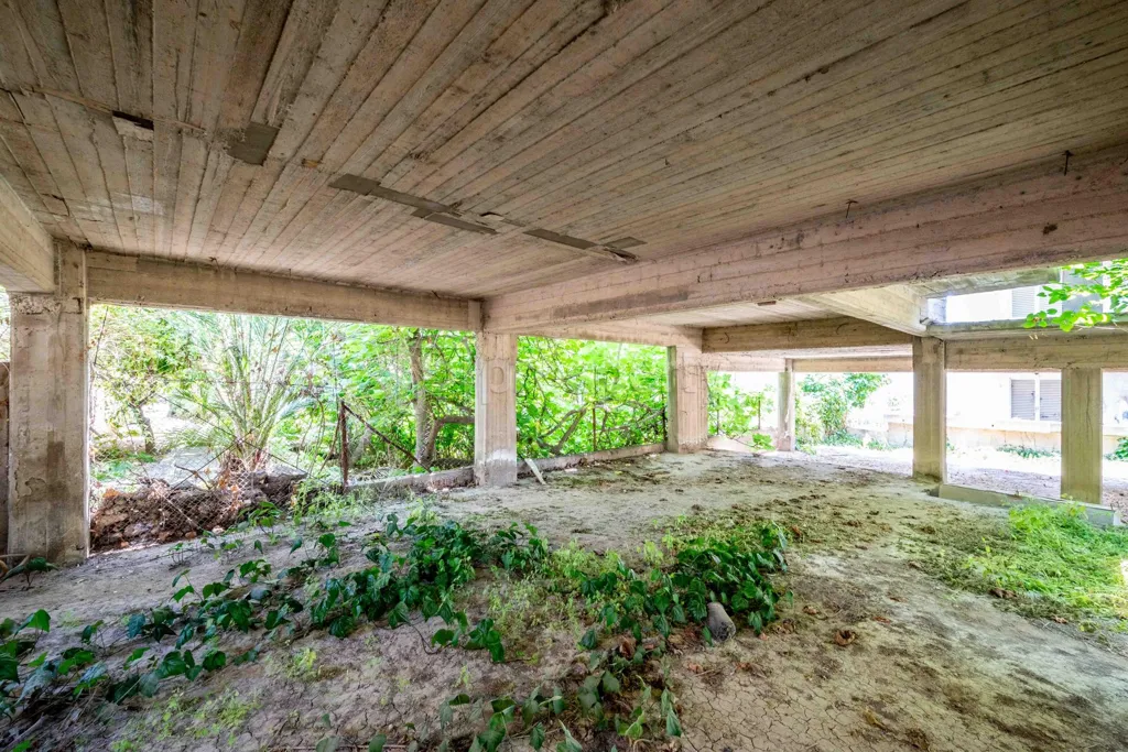 Stanze - Plot with Sea Proximity in Aegina