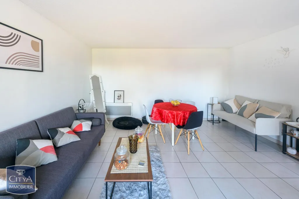 Elutuba - Apartment with Parking in Gaillac