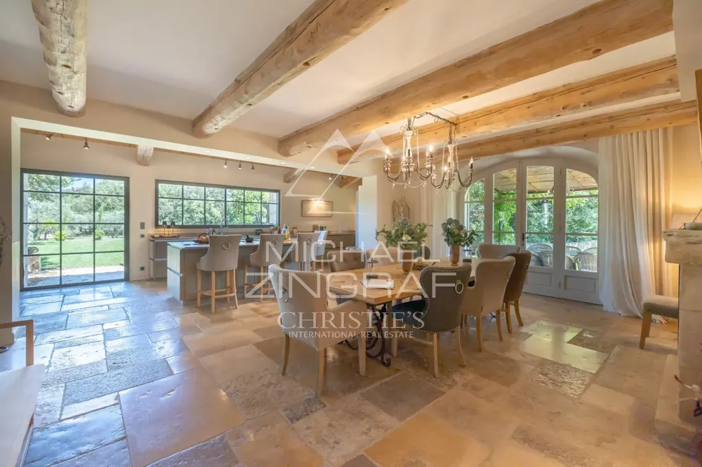 Dining Room - Mas with Heated Pool in Alpilles Olive Park