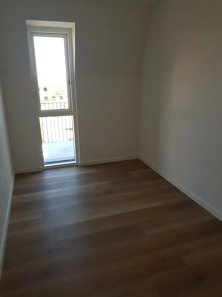 Pièces - 3-Bedroom Apartment with Balcony in Hedensted