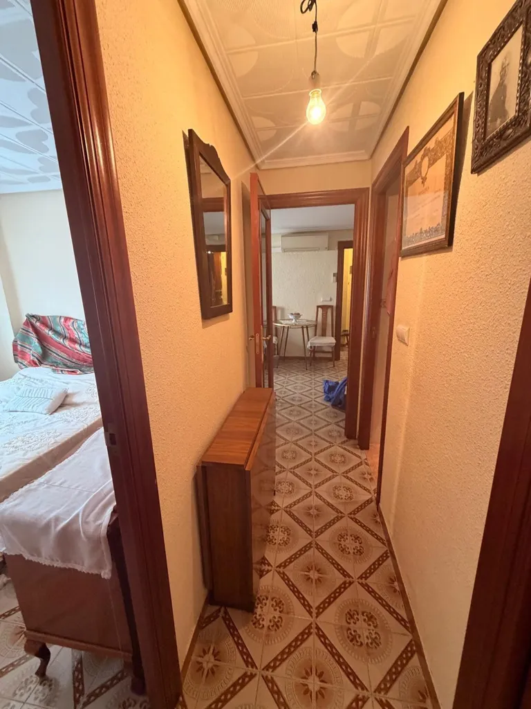 Entrée - Bright Apartment with Balcony in Benicalap, Valencia