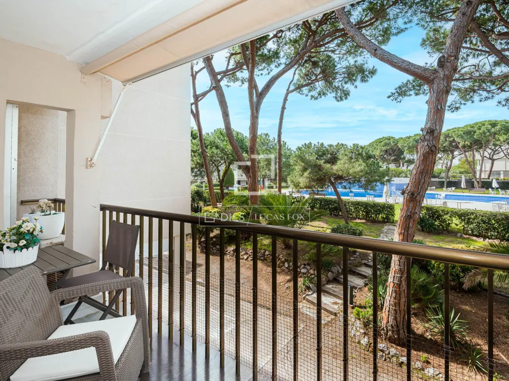 Rõdu - Luxury Flat with Pool in Gavà Mar