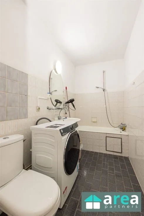 Bagni - Apartment with Canal View in Deurne, Antwerp