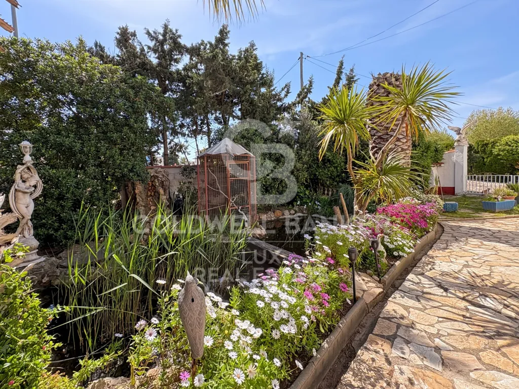 Jardin - Villa with Mooring in Empuriabrava