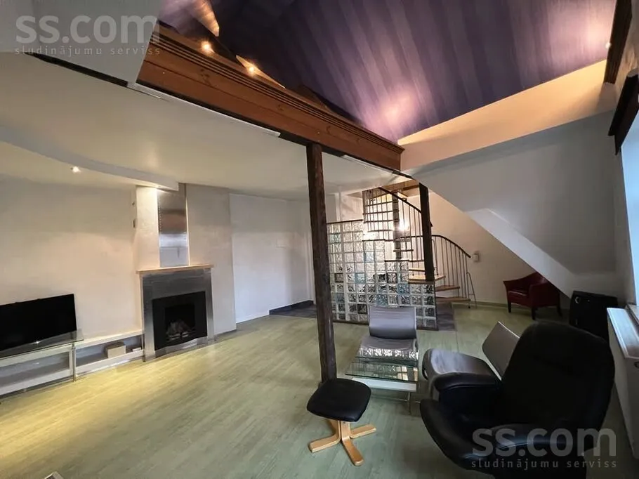 Séjour - 2-Bedroom Apartment with High Ceilings in Riga Centre