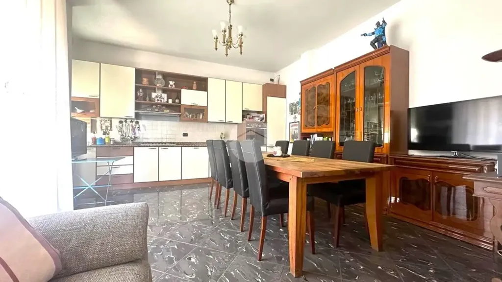 Salle à manger - First Floor Apartment with Terrace in Valverde