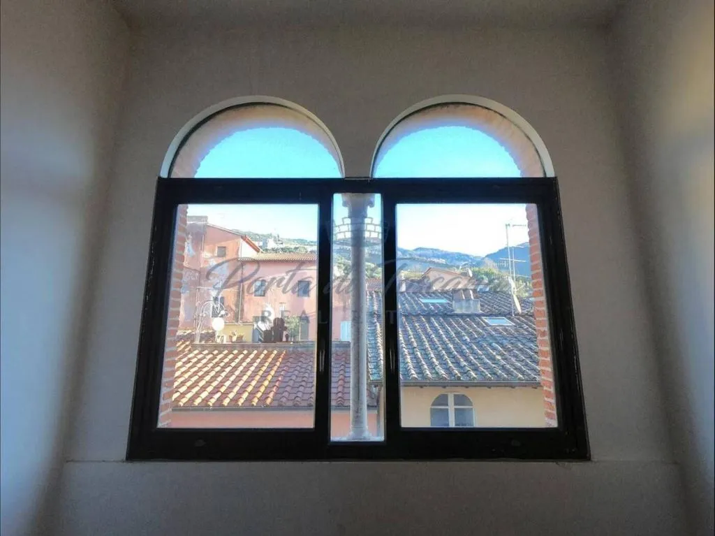 Stanze - Luxury Flat with Historic Views in Pietrasanta