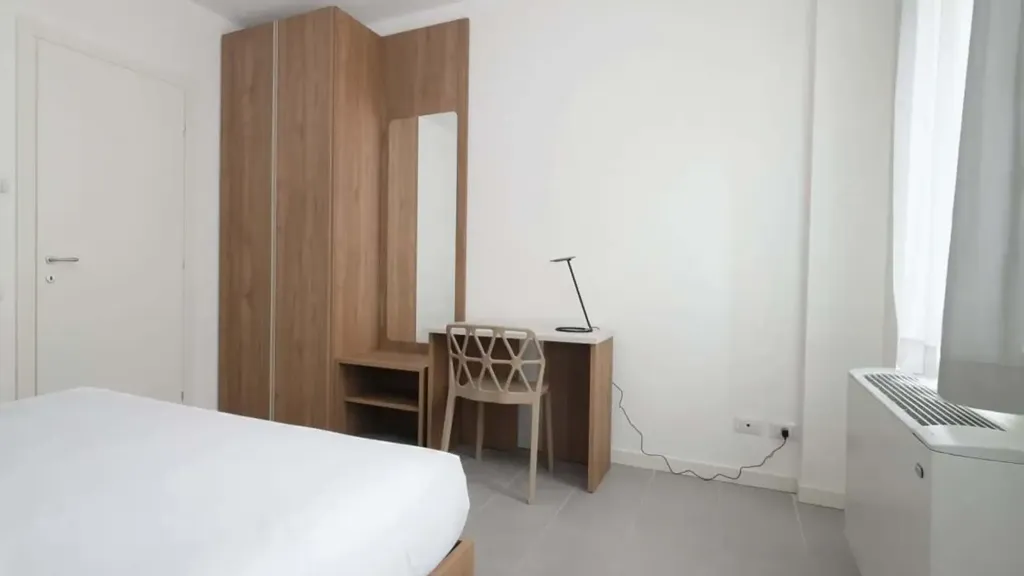 Chambres - Armed Studio with Balcony in Milan