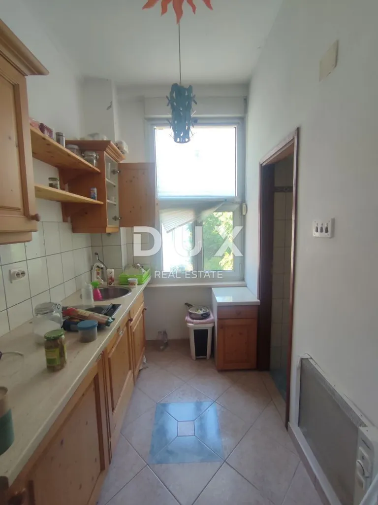 Köök - 1-Bedroom Apartment in Pula's Historic Centre
