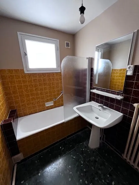 Salles de bain - Appartement F4 avec Terrasse à Tain l'Hermitage