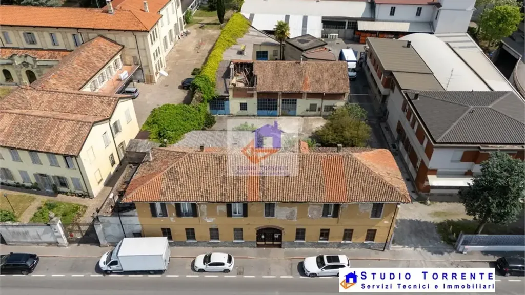 Õhuvaade - Bifamiliar Villa with Terrace in Cormano, Milan