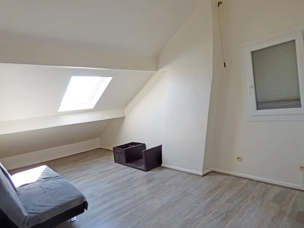 Stanze - Studio with Balcony near Gagny Centre