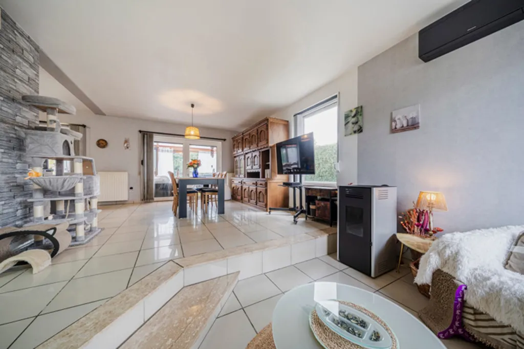 Maison 2 chambres à Chatelet