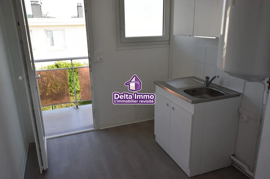 Balcon - Studio avec Parking à Louviers