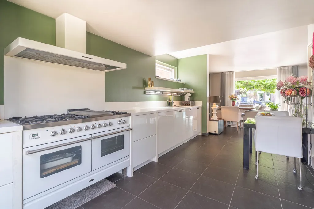 Kitchen - Detached House with Private Garden in Yerseke